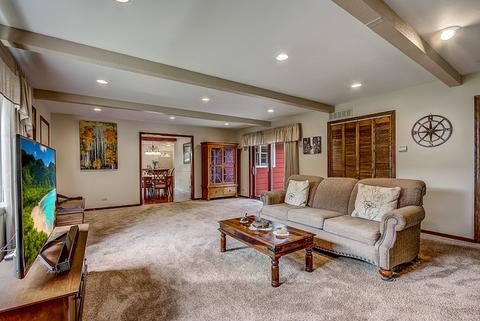 319 Brookside Cir, Wheaton, IL 60187 photo 11