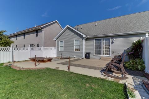 1803 Marina Dr, Normal, IL 61761 photo 29