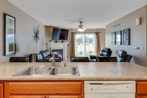1803 Marina Dr, Normal, IL 61761 photo 9