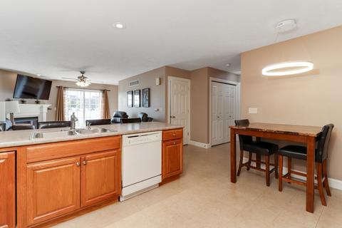 1803 Marina Dr, Normal, IL 61761 photo 8