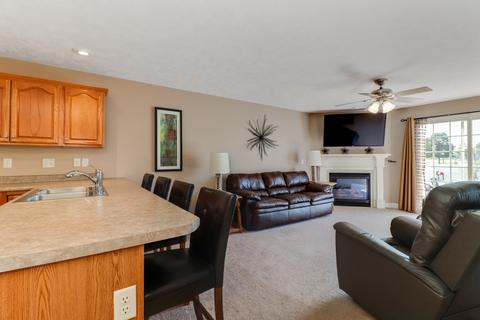 1803 Marina Dr, Normal, IL 61761 photo 4