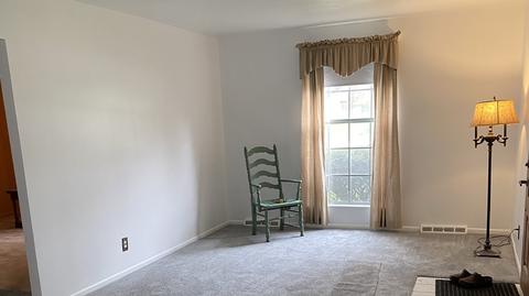 2181 Baker St, Aurora, IL 60506 photo 4