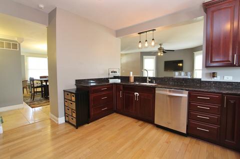 207 S Main St, Seneca, IL 61360 photo 6