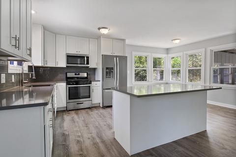 1451 N Harrison St, Algonquin, IL 60102 photo 3