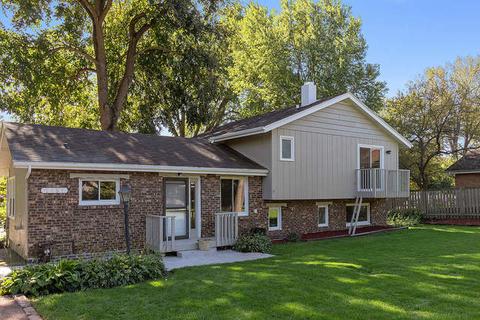 1451 N Harrison St, Algonquin, IL 60102 photo 1