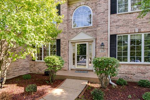 249 Willowbrook Way, Geneva, IL 60134 photo 2