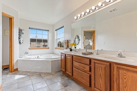 249 Willowbrook Way, Geneva, IL 60134 photo 20