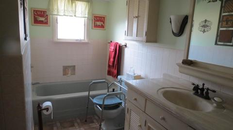 547 E 13th St, Lockport, IL 60441 photo 18