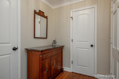 427 S Wright St, Naperville, IL 60540 photo 25