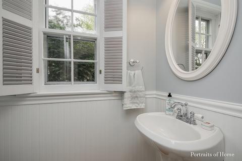 427 S Wright St, Naperville, IL 60540 photo 27