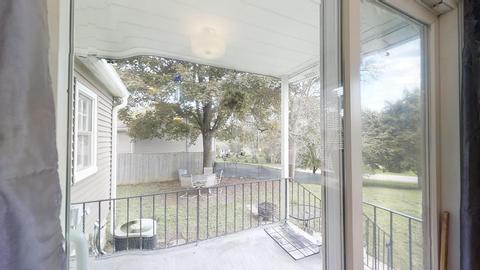 216 Park Rd, Lakemoor, IL 60051 photo 29
