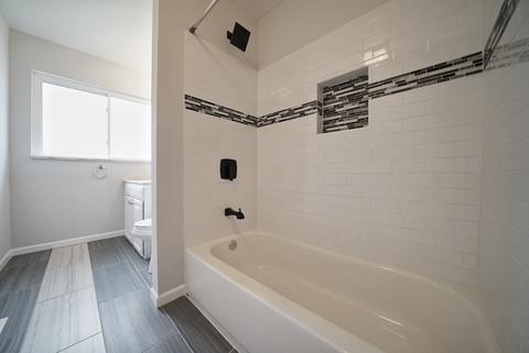 545 Western St, Hoffman Estates, IL 60169 photo 22