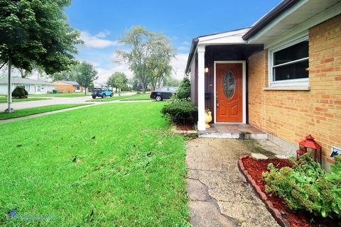 139 W Wayne Pl, Wheeling, IL 60090 photo 3