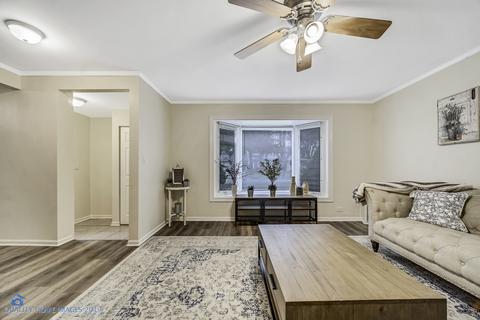 139 W Wayne Pl, Wheeling, IL 60090 photo 8
