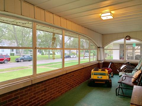 919 S Myrtle Ave, Kankakee, IL 60901 photo 3