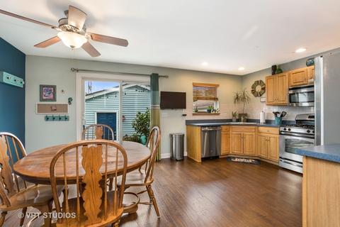2056 Grayhawk Dr, Aurora, IL 60503 photo 7