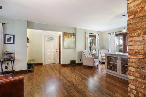 30 E Division St, Lemont, IL 60439 photo 18