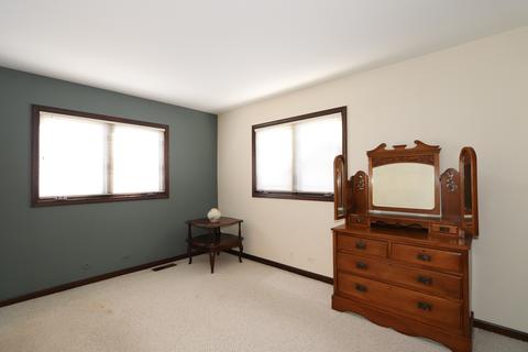 209 E Irving Park Rd #1S, Itasca, IL 60143 photo 22