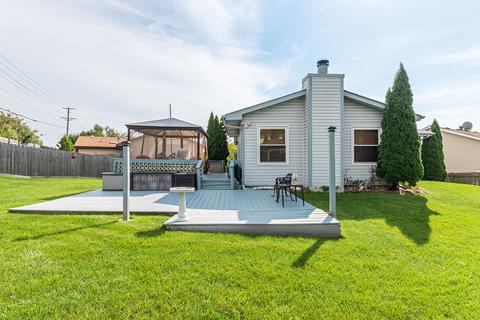 1574 Brookside Dr, Hoffman Estates, IL 60169 photo 24