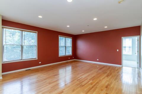 1301 Bison Ln, Hoffman Estates, IL 60192 photo 9
