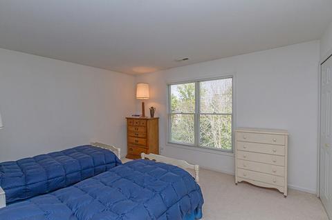 1301 Bison Ln, Hoffman Estates, IL 60192 photo 27