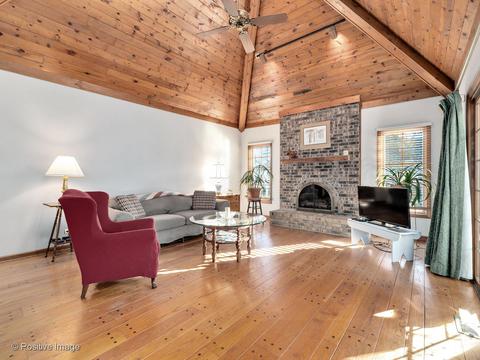 1402 Glencoe St, Wheaton, IL 60187 photo 14