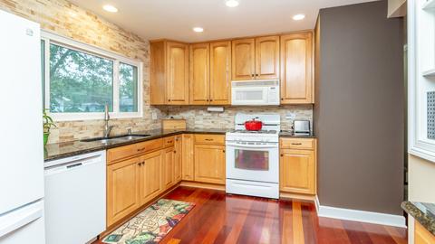 1455 Mayfield Ln, Hoffman Estates, IL 60169 photo 15