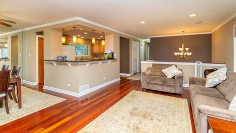1455 Mayfield Ln, Hoffman Estates, IL 60169 photo 10