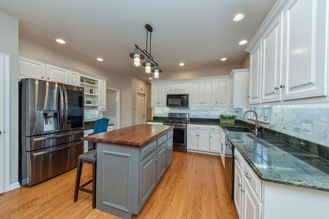 7 Hawkins Cir, Wheaton, IL 60189 photo 7