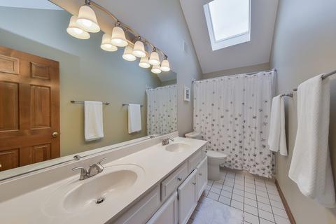 7 Hawkins Cir, Wheaton, IL 60189 photo 39