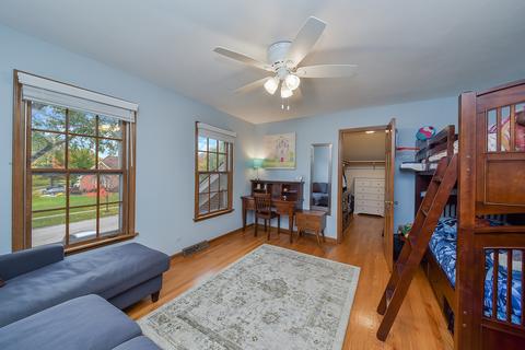 7 Hawkins Cir, Wheaton, IL 60189 photo 36
