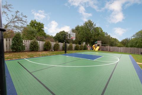 7 Hawkins Cir, Wheaton, IL 60189 photo 45