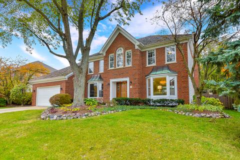 7 Hawkins Cir, Wheaton, IL 60189 photo 1