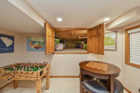 7 Hawkins Cir, Wheaton, IL 60189 photo 22