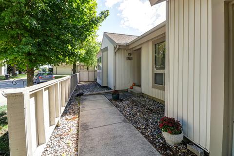 711 Phoenix Dr, Champaign, IL 61820 photo 5