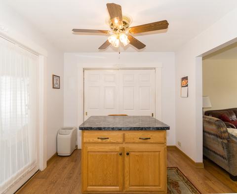 220 E Wrightwood Ave, Addison, IL 60101 photo 6