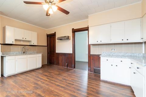 3520 Wallace Ave, Steger, IL 60475 photo 4