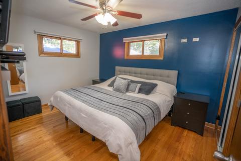 139 E Normandy Dr, Addison, IL 60101 photo 5