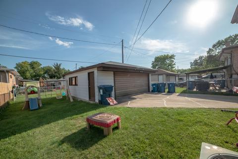 7945 W 78th St, Bridgeview, IL 60455 photo 16