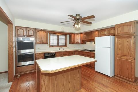 2182 Jordan Ct, Elgin, IL 60123 photo 10