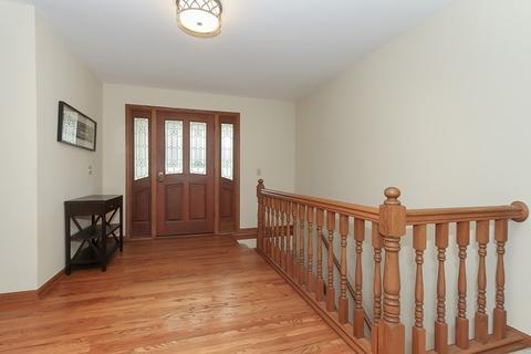 2182 Jordan Ct, Elgin, IL 60123 photo 4