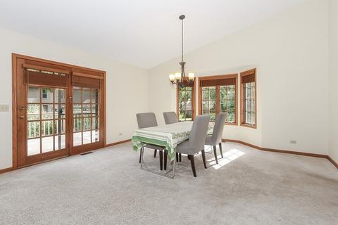 2182 Jordan Ct, Elgin, IL 60123 photo 8