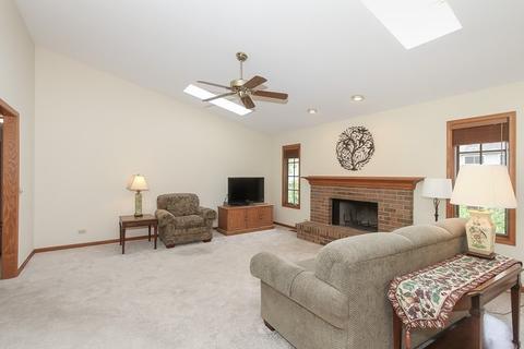 2182 Jordan Ct, Elgin, IL 60123 photo 5