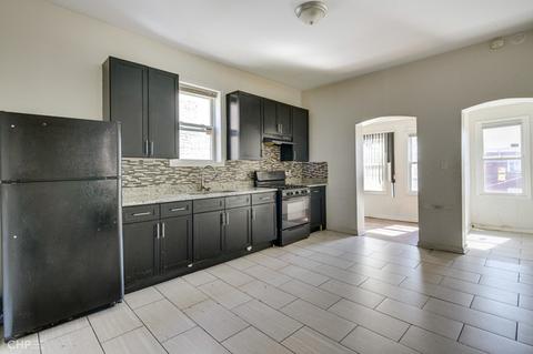 1755 E 72nd Pl, Chicago, IL 60649 photo 10