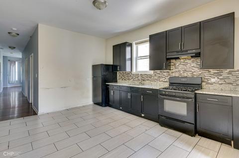 1755 E 72nd Pl, Chicago, IL 60649 photo 11
