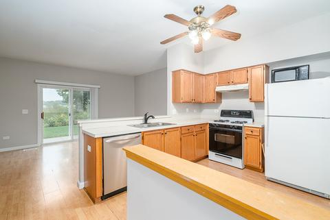 2508 Oak Tree Ln, Plainfield, IL 60586 photo 3