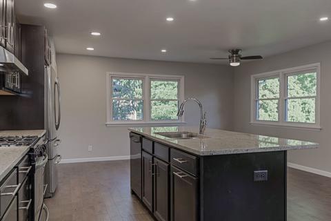 1206 Jersey Ave, Normal, IL 61761 photo 4