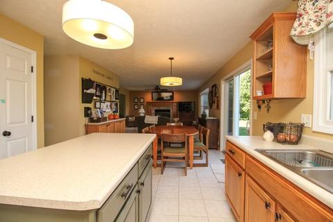 3220 Red Jasper St, Normal, IL 61761 photo 4
