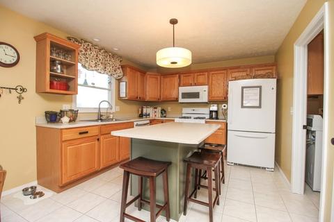 3220 Red Jasper St, Normal, IL 61761 photo 2