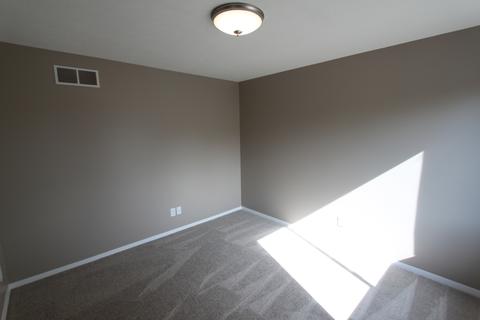 1304 Kingsridge Ct #B, Normal, IL 61761 photo 15